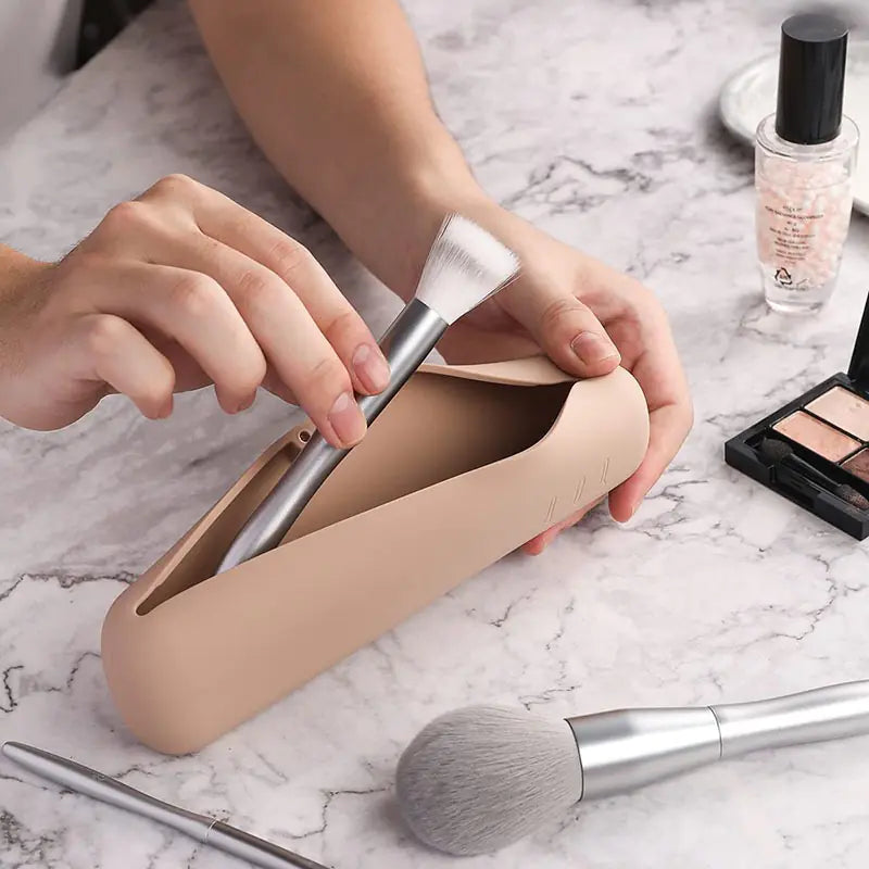Eco-Friendly Silicone Makeup Sponge Holder